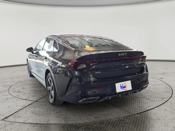 Kia K5 LX 2023 