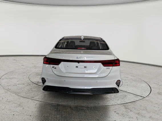 كيا K3 ال اكس 2022 