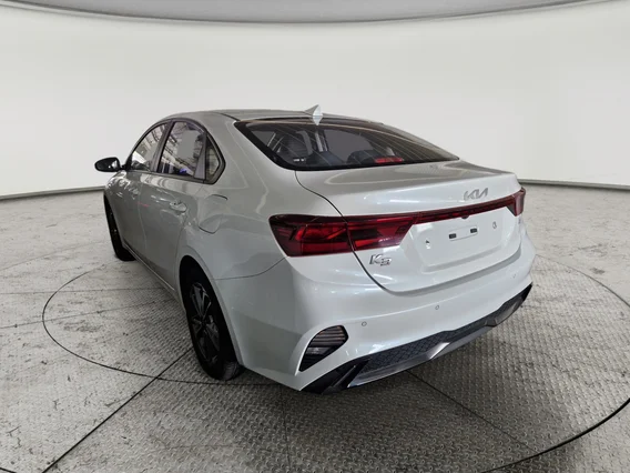 كيا K3 ال اكس 2022 