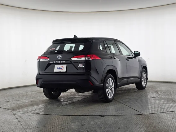 تويوتا كورولا كروس LE HEV 2021 