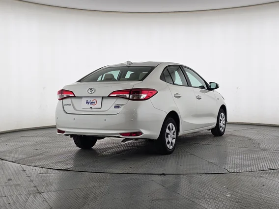 Toyota Yaris  Y 2021 