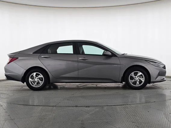 Hyundai Elantra Fleet 2023 