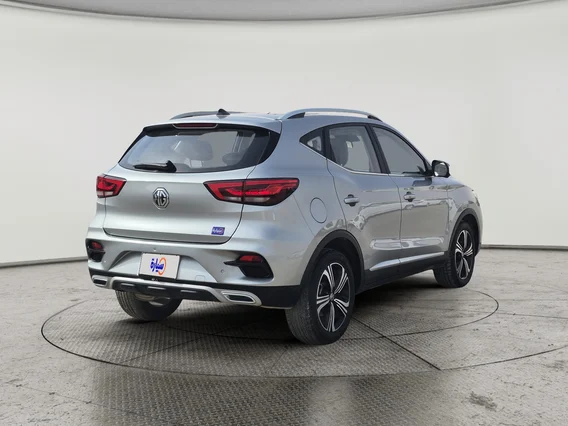MG ZS LUX 2023 