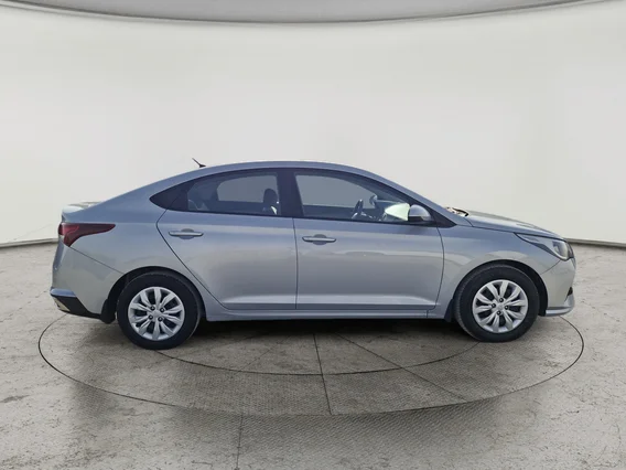 Hyundai Accent Smart 2023 