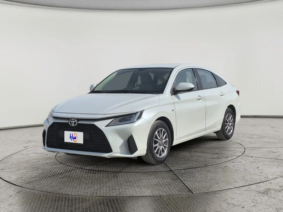 Toyota Yaris  Y 2023 