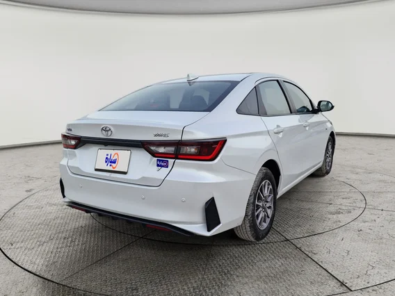 Toyota Yaris  Y 2023 