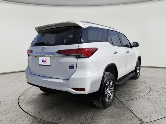 Toyota Fortuner VX 2023 دبل