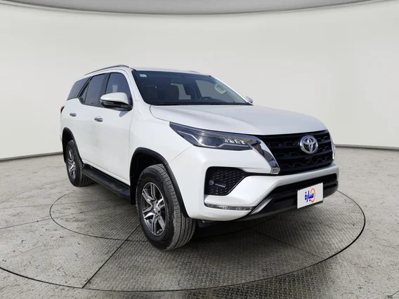 Toyota Fortuner VX 2023 دبل
