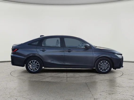 تويوتا يارس Y 2023 