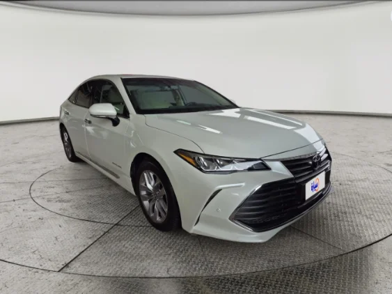 تويوتا افالون Touring 2021 