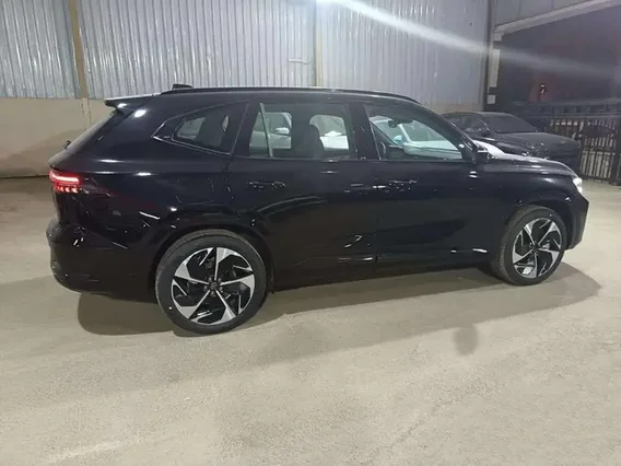 رينو كوليوس ايقونيك 2026 