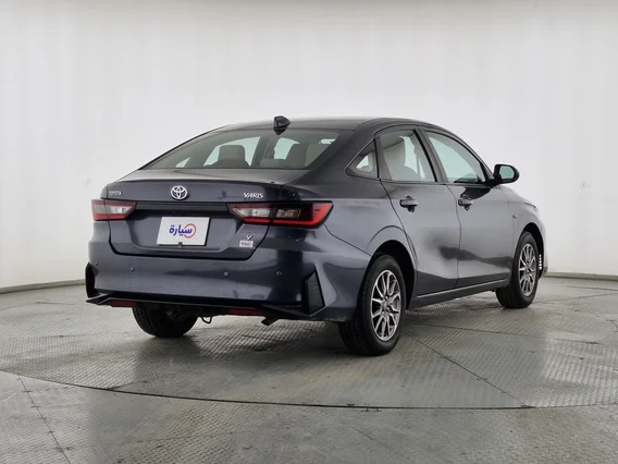 تويوتا يارس Y 2024 