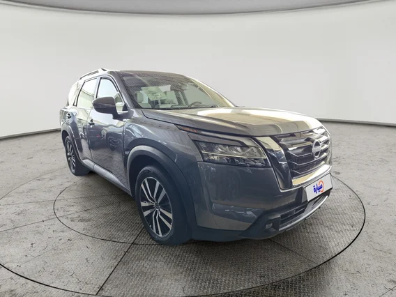 Nissan Pathfinder SV 2023 