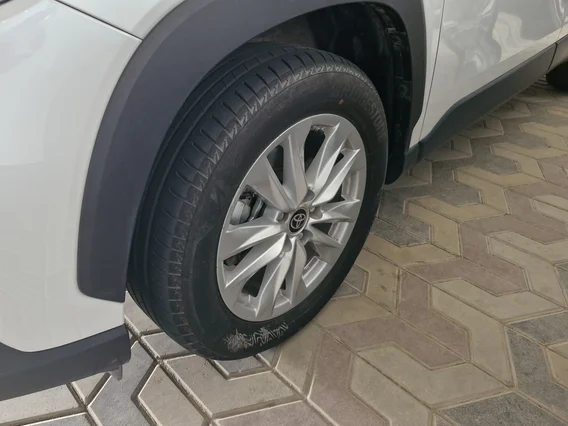 تويوتا كورولا كروس LE HEV 2023 