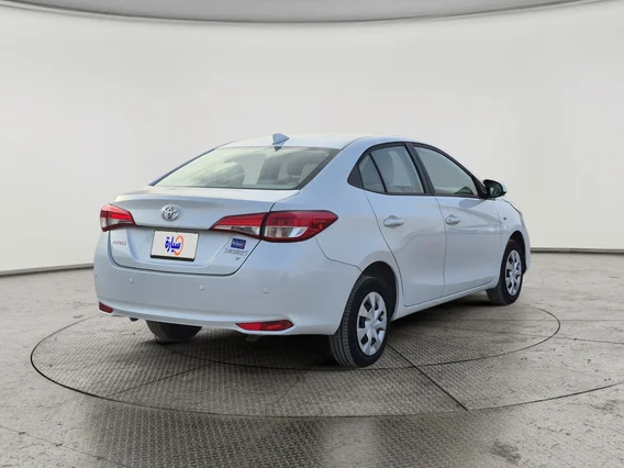 Toyota Yaris  Y 2021 