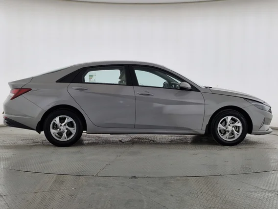 Hyundai Elantra Fleet 2022 