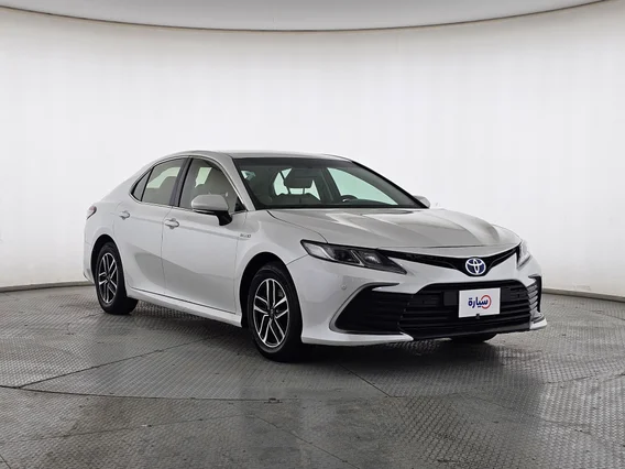 تويوتا كامري LE HEV 2022 