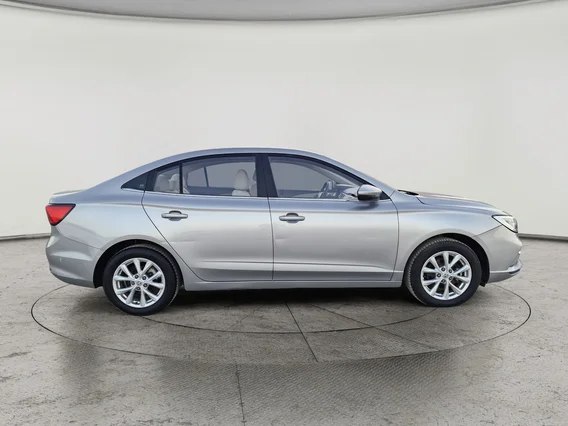 ام جي 5 COM 2022 