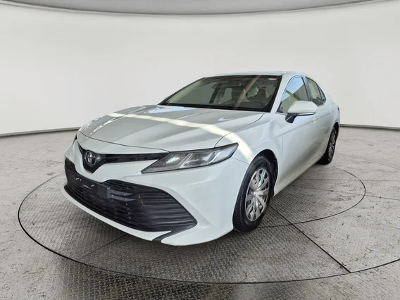 تويوتا كامري LE STD 2020 