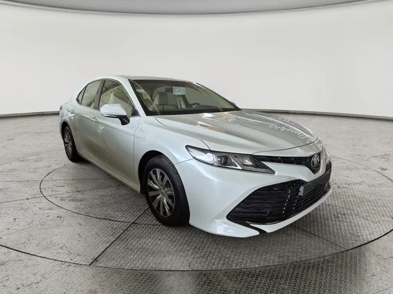 Toyota Camry  S 2020 