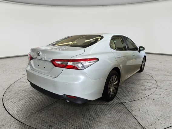 Toyota Camry  S 2020 