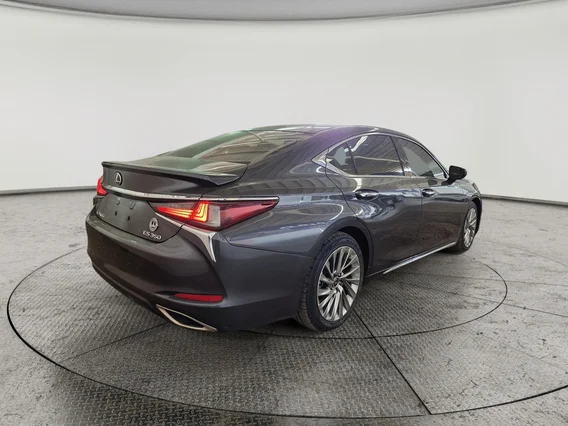 Lexus ES 350 2023 