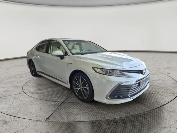 Toyota Camry  GLE HEV  2022 