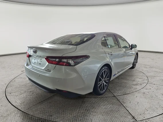 Toyota Camry  GLE HEV  2022 