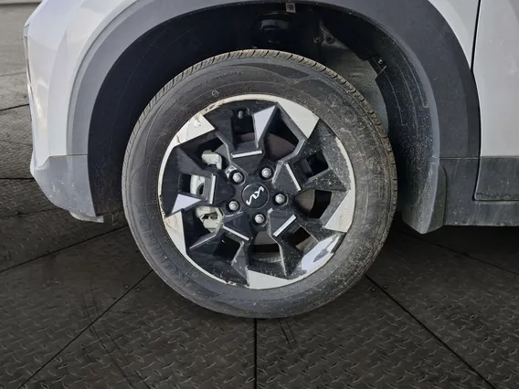 Kia SONET GLS New Shape 2026 