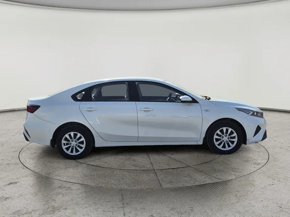 كيا سيراتو GL 2023 