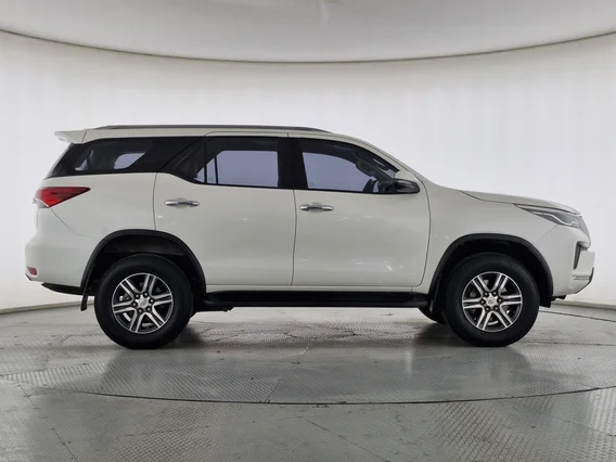 Toyota Fortuner GX 2021 دبل