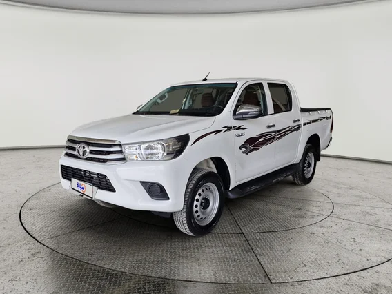 Toyota Hilux DLX 2023 دبل
