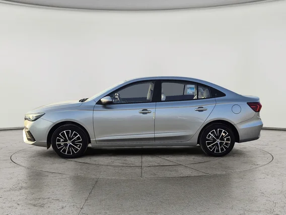 MG 5 STD New Shape 2025 