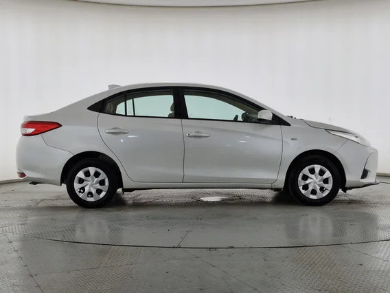 Toyota Yaris  Y 2021 