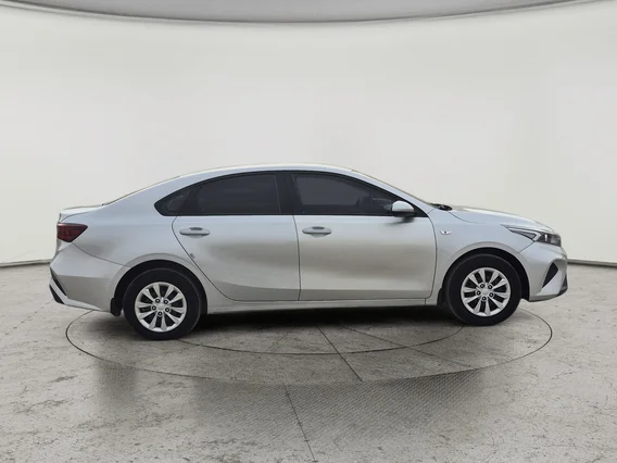 Kia Cerato L 2023 