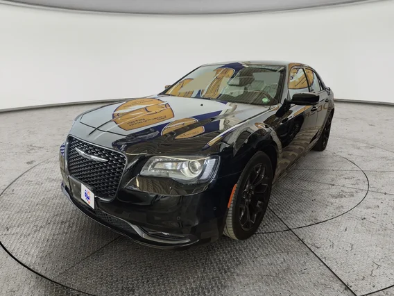 كرايسلر 300 S 2021 