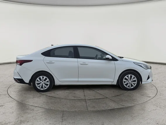 هيونداي اكسنت سمارت 2022 