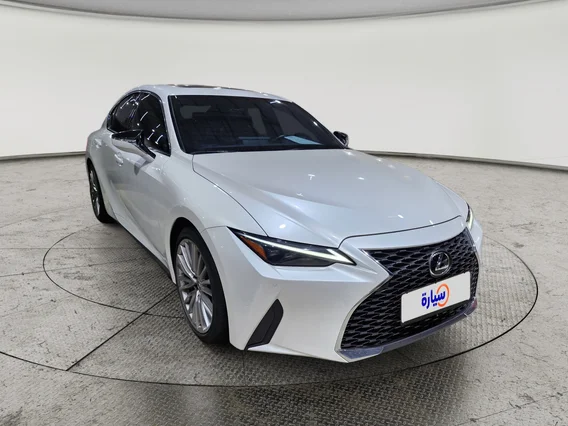 Lexus IS 300 2024 