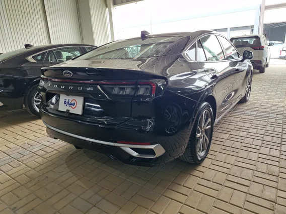 Ford Taurus Trend 2024 