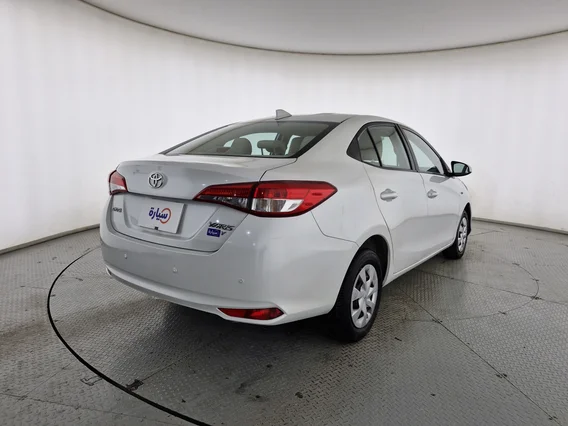 Toyota Yaris  Y 2021 