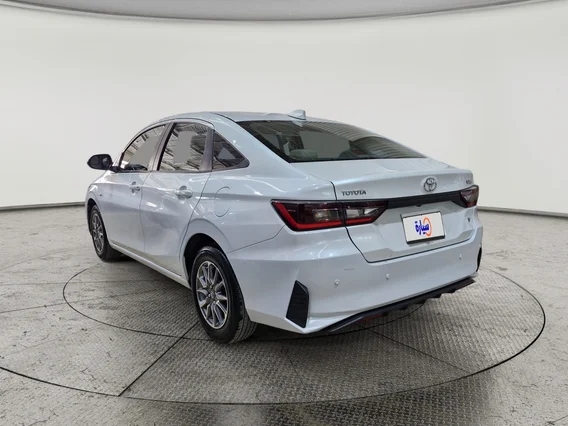 Toyota Yaris  Y 2023 