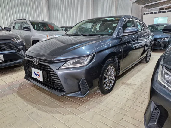 Toyota Yaris  Y 2023 