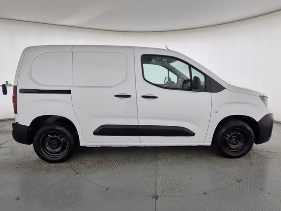 بيجو بارتنر Short van 2023 