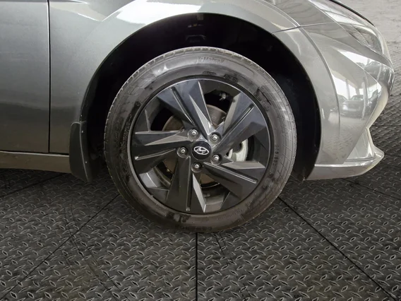 Hyundai Elantra Smart 2023 