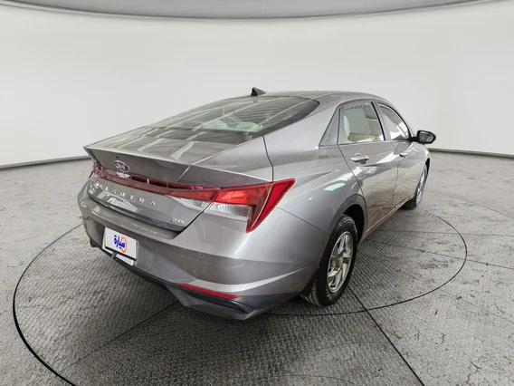 Hyundai Elantra Smart 2022 