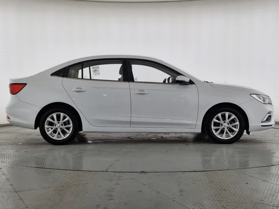 ام جي 5 COM 2022 