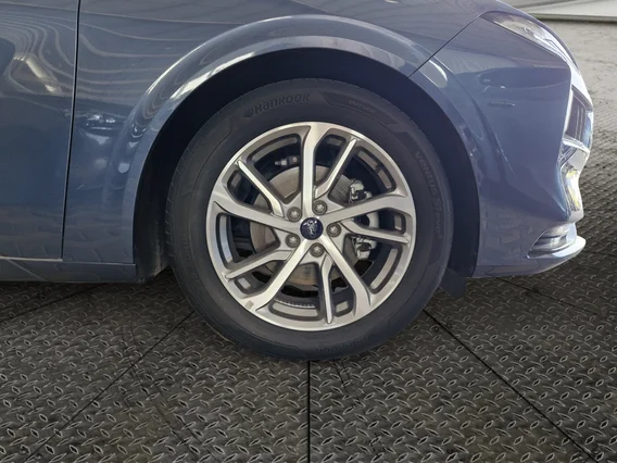 فورد تورس ترند 2023 