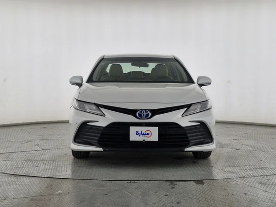 Toyota Camry  LE 2021 