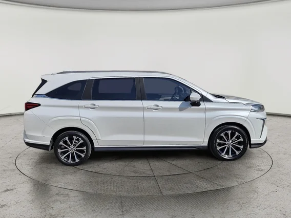 Toyota Veloz GLX 2024 