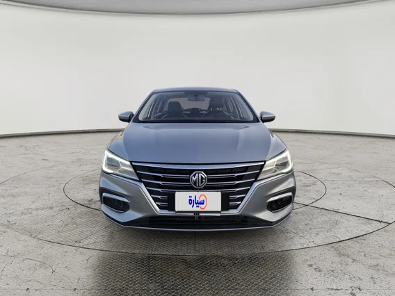 ام جي 5 LUX 2023 